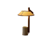 Leselampe mit Weidenschirm