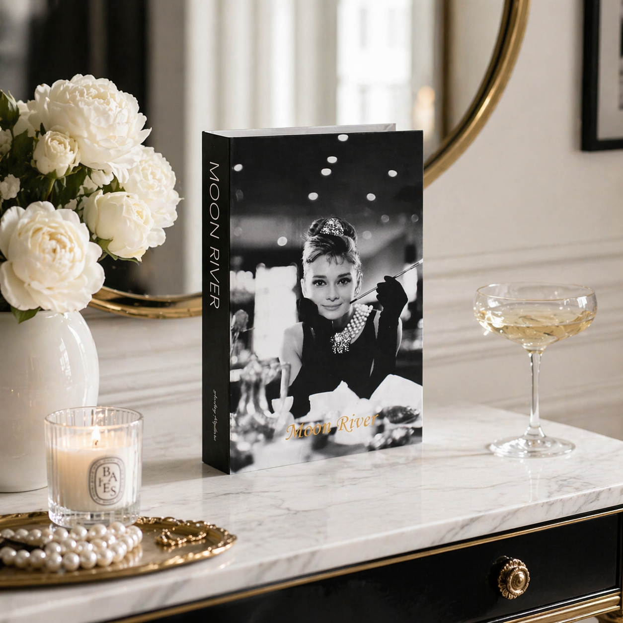 Deko Buch Moon River – Dekobuch Lifestyle für Konsole & romantische Wohnzimmer Deko