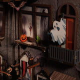 Book Nook Halloween