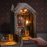 Book Nook Gothic Heiligtum